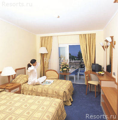 Pine House Hotel 8